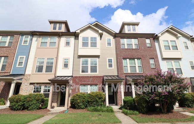 1428 PROVIDENCE GRN LN