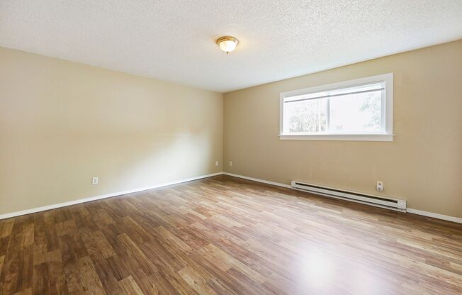 1 bed, 1 bath, 675 sqft, $1,149, Unit #15