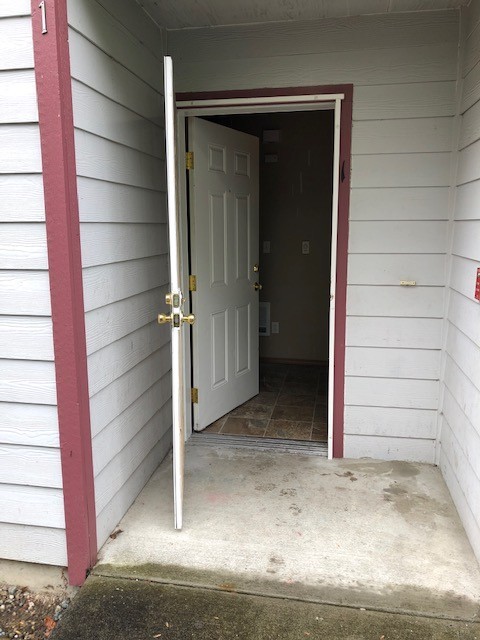 Country Squire Apartments