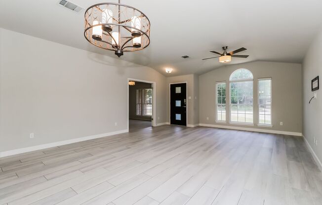 Amazing home ready to move in!