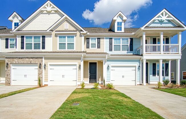 Lovely 3 BR, 2.5 BA,  1 Car Garage Townhome - minutes from BMW, I-85, and the Pelham Medical Center