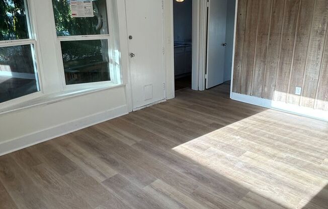 1 bed, 1 bath, 430 sqft, $1,895