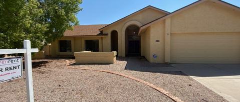 2325 W Gregg Dr
