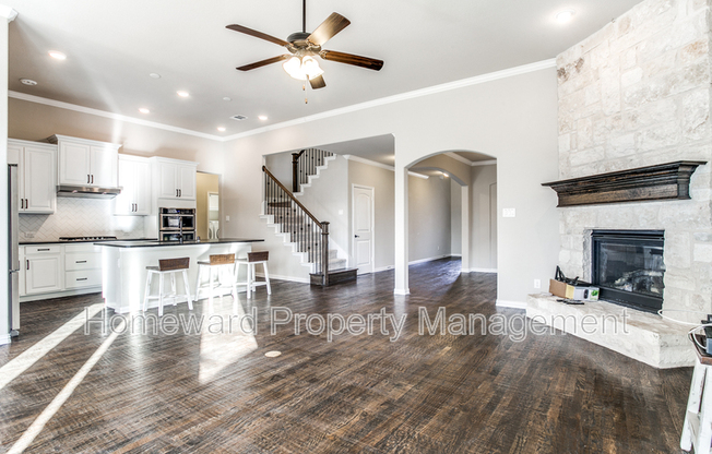 1413 TANGLEWOOD TRL