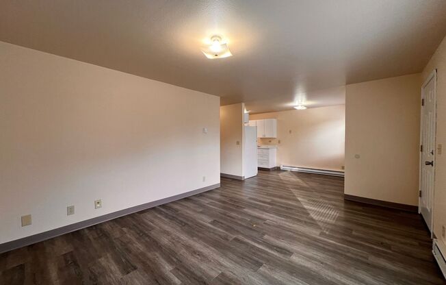 2 beds, 1 bath, $1,495, Unit 518298 - 3204 NE Stapleton Rd #J