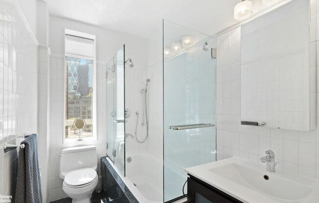 1 bed, 1.5 baths, 941 sqft, $8,500, Unit 9F