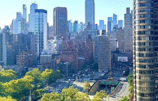 1 bed, 1 bath, 870 sqft, $4,500, Unit 19N