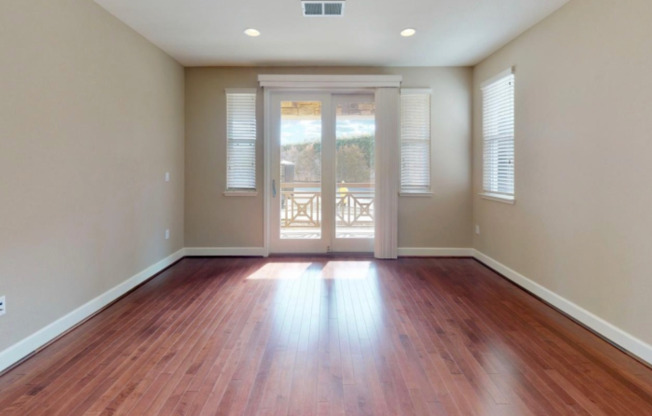1279 WATER LILY WAY