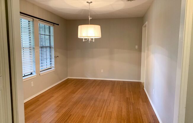 Great Home in North Austin - McNeil/Pond Springs Area