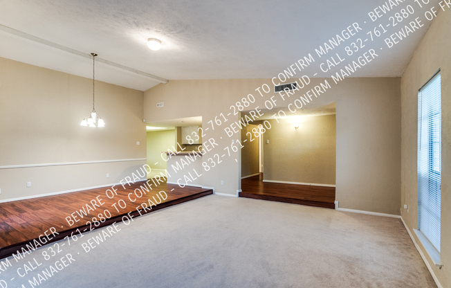 3121 FIELDVIEW DR