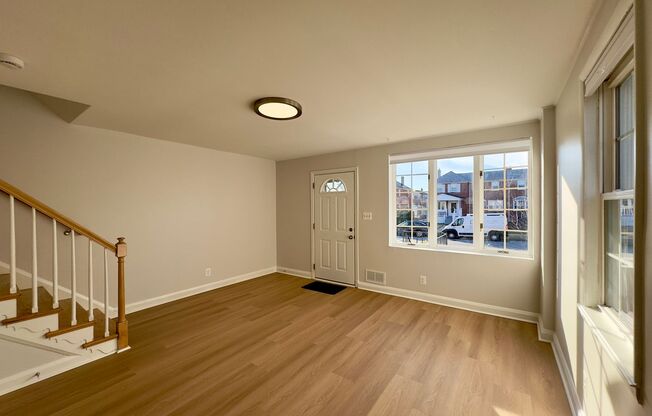 Charming 3 Bedroom/1.5 Bathroom in Essex, MD!