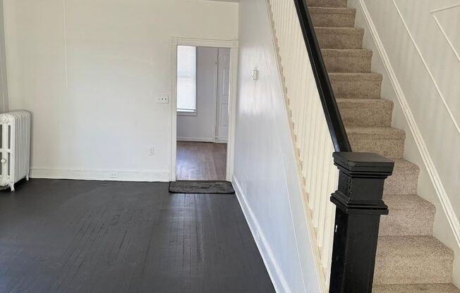 Recently Renovated Three Bed One Bath Ready For A New Tenant!
