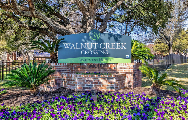 Welcome to Walnut Creek Crossing
