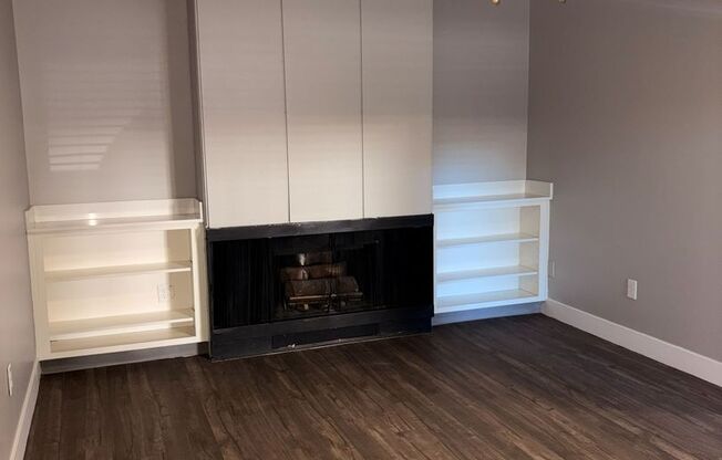 2 beds, 1 bath, 830 sqft, $1,395, Unit 53