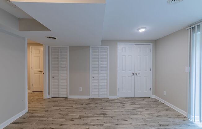 3 beds, 2 baths, 1,300 sqft, $1,825, Unit 666FPL