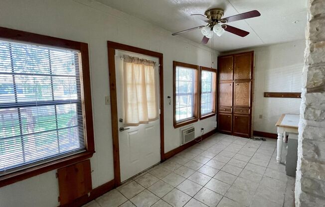 3 beds, 2 baths, $1,795