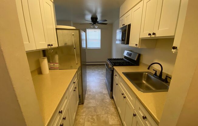 Colonial Apartments - Pottstown