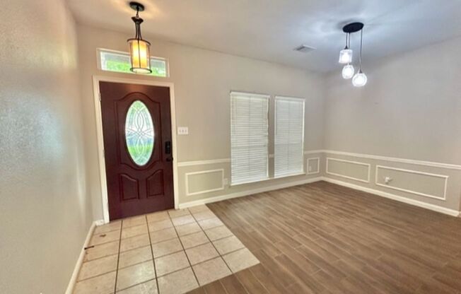 Beautiful 3 bed / 2.5 bath, huge backyard, located in Finesilver Gated Community AVAILABLE NOW!