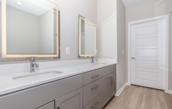 3 beds, 2 baths, 1,449 sqft, $2,899, Unit 135