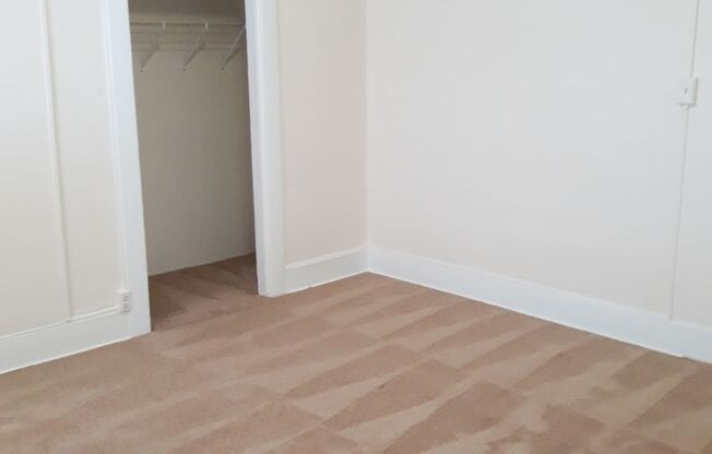 1 bed, 1 bath, 410 sqft, $1,495, Unit 303