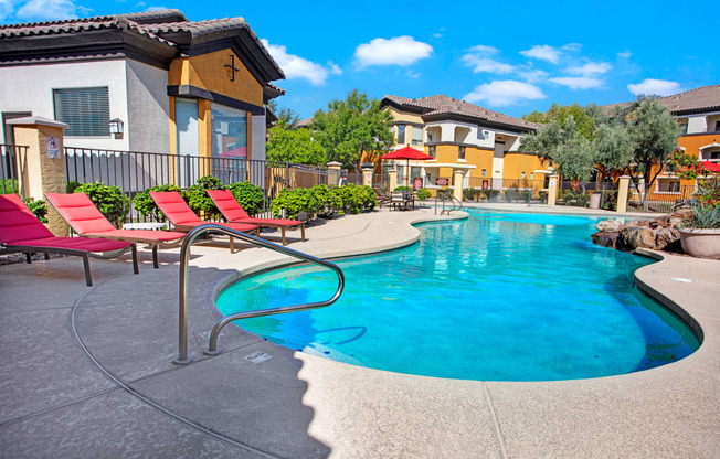 Sonoma Landing Pool