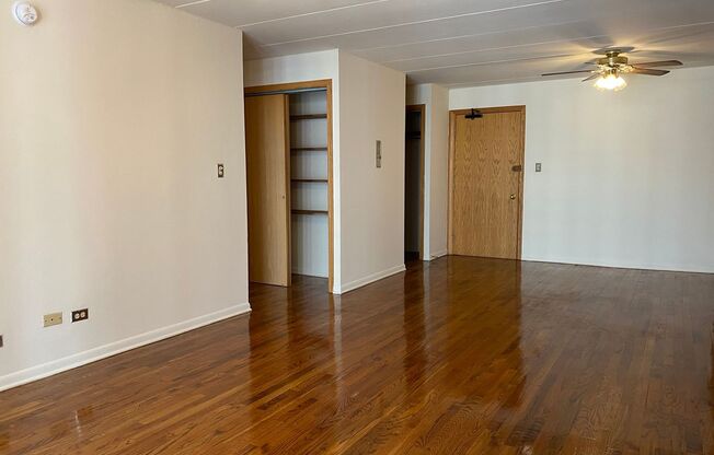 1 bed, 1 bath, 800 sqft, $2,175, Unit 234-403