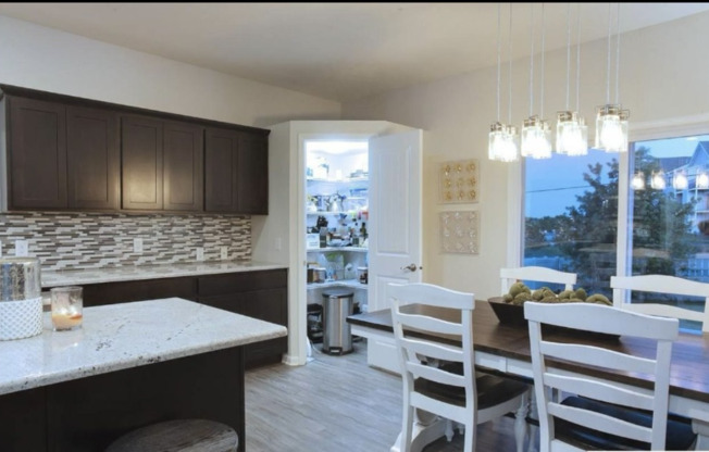 1507 OLD GAELIC ST
