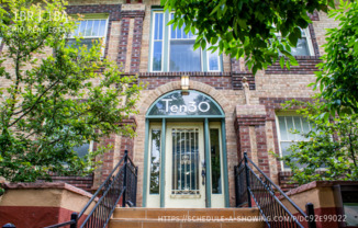 1030 N PEARL ST