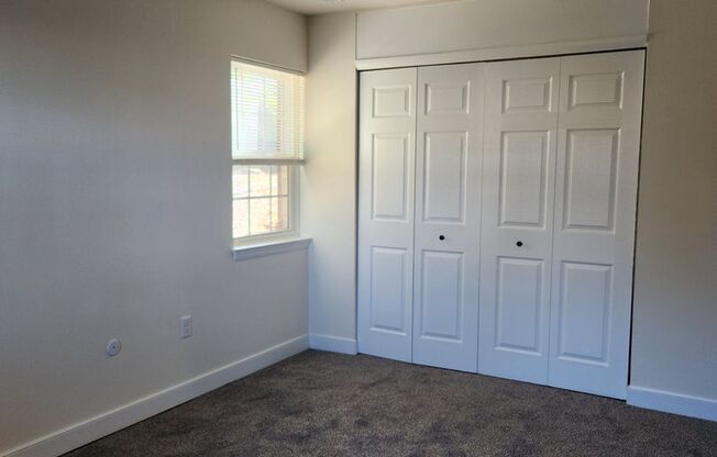 1 bed, 1 bath, 637 sqft, $1,195, Unit GL27001