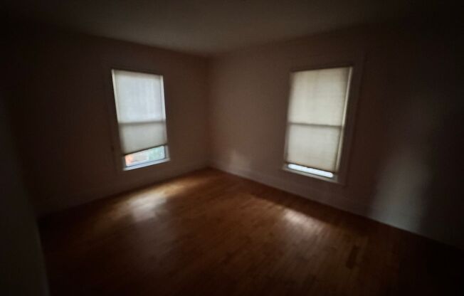 1 bed, 1 bath, $1,800, Unit 61 Monument Street