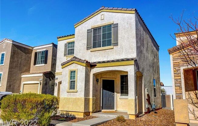 3 BEDROOM HOME IN THE SOUTHWEST!