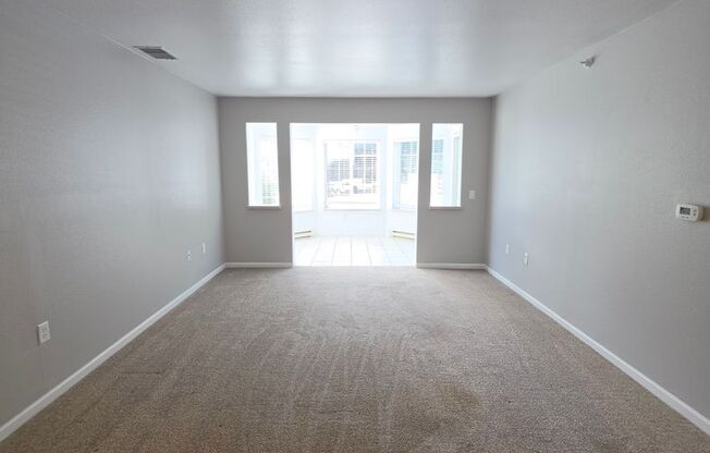 1 bed, 1 bath, 869 sqft, $1,465, Unit 1602-103