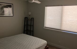 2 beds, 1 bath, $2,500