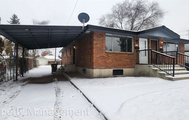 1226 E. North Ave