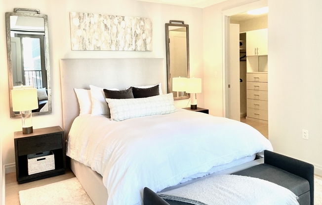 2 beds, 2 baths, 1,024 sqft, $9,000, Unit 1105