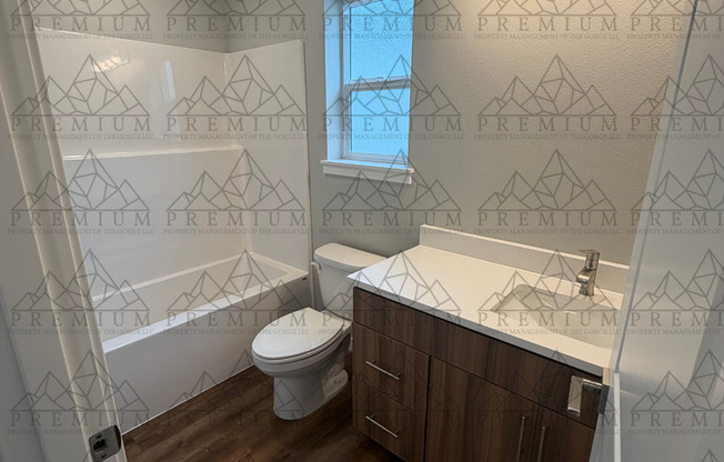 3 BED 2.5 BATH NEW BUILD!