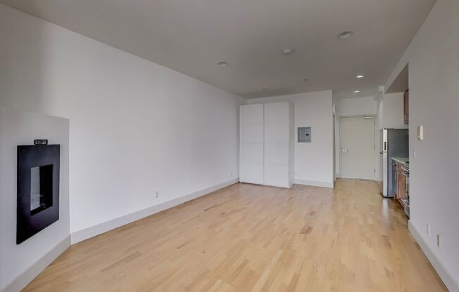 Prime Downtown location with a large rooftop patio!