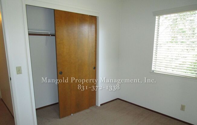 2 beds, 1 bath, 869 sqft, $2,700, Unit 07