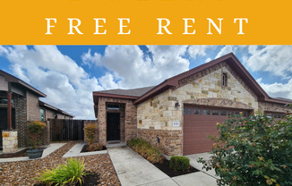 2 Weeks Free Rent 3/2/2  Interior Washer/Dryer Connections/ Fenced in Back Yard / Covered Back Patio / CISD