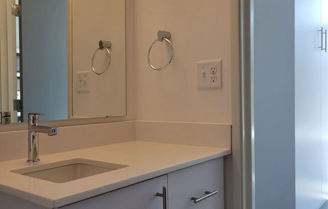 Studio, 1 bath, 238 sqft, $1,390, Unit 505