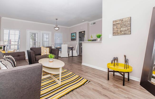 1 bed, 1 bath, 1,024 sqft, $1,250