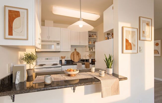 1 bed, 1 bath, 630 sqft, $1,845, Unit R-407