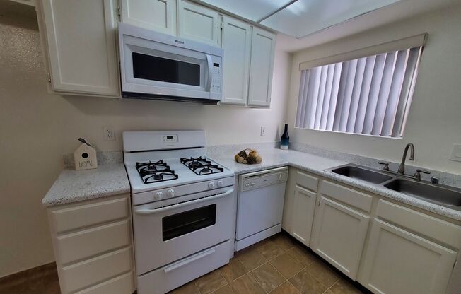 Farmdale Court Apartments