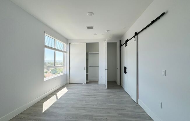 1 bed, 1 bath, 605 sqft, $2,195, Unit 207