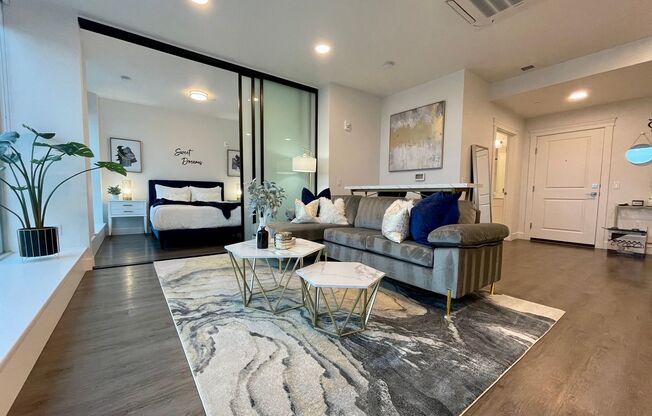 1 bed, 1 bath, 453 sqft, $2,400, Unit 410-505