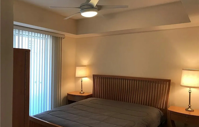 Luxury one bedroom south of the strip!