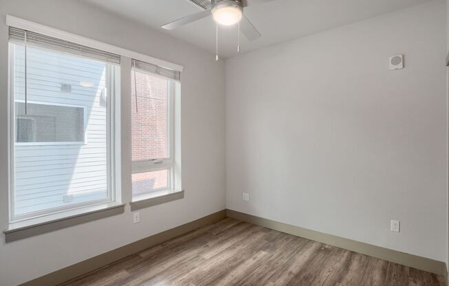4 beds, 4 baths, 1,094 sqft, $2,900, Unit 207