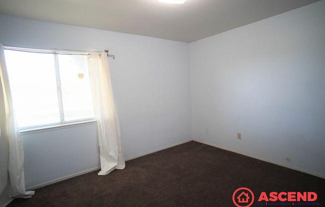 3 beds, 2 baths, $2,200