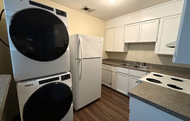 1 bed, 1 bath, 650 sqft, $1,100, Unit 315-H