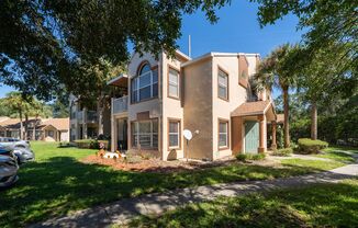 Upgraded 2/2 Condo In Siesta Lago